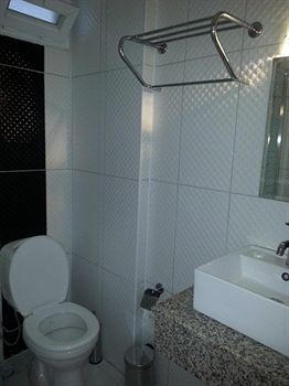 Lara Atalla Otel 2*
