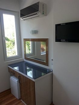 Lara Atalla Otel 2*