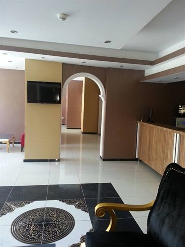 Lara Atalla Otel