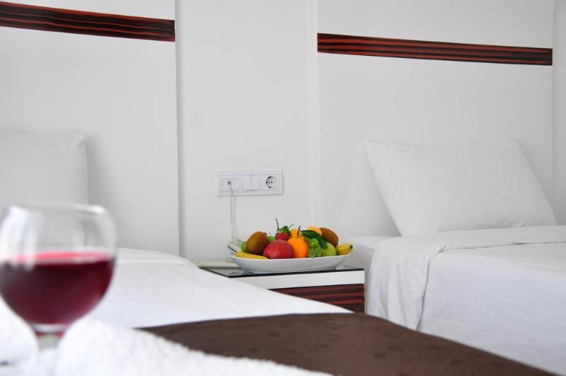 Hotel Lara Atalla